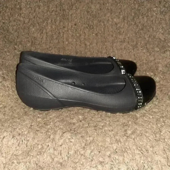 CROCS-Rhinestone-Black Slip On Cap Toe Ballet Flats-Size 6-Near Mint - Picture 4 of 7